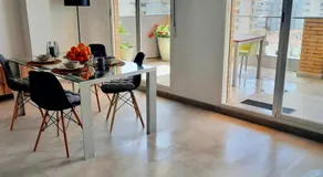 Apartamento a 100 metros de la playa con grande terraza y vistas al mar - Image 2