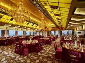 Royal Tulip Hotel Zhujiajiao Shanghai - Image 4