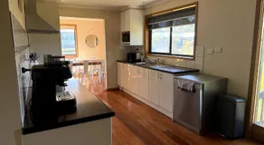 Shelby s Lodge - Image 3