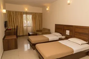 Hotel Suman Residency - Image 5