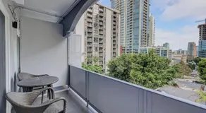 Hotel Ash&9th - Image 2