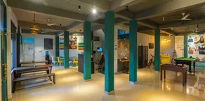 Whoopers Hostel Bir- FRIENDS themed - Image 4