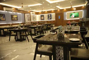 JAIRAM GOLD ROYAL BEACH RESORT - Image 2