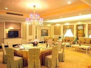 Hua Xia Pearl Hotel - Image 2