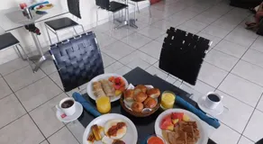 Hotel San Jose Hostal - Image 4