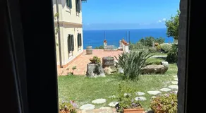 Sicilian Suite Garden - Image 4