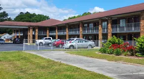 American Inn Chesapeake - Portsmouth - Image 3
