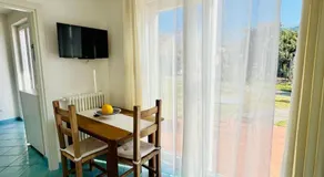 Villa Joyosa Apartments - Image 3
