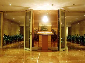 Kaili International Hotel - Image 5