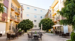 Arman Apart Hotel - Image 3