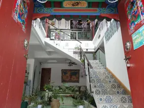Emerald Adventures Guesthouse - Image 4