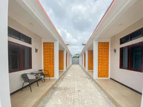 RedDoorz Plus at Orange Diponogoro Palangkaraya - Image 4