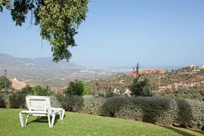 Apartment Jacarandas de Elviria - Image 4