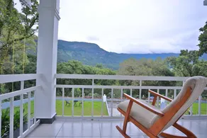 Kanthalloor Moments - Image 5