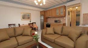 Avgerinos Hotel - Image 2