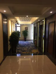 Longli Wells Hotel - Image 4