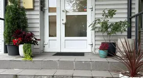 Modern tiny apartment for one - Image 5