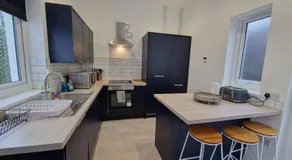 5 Bedroom semi detached home with off road parking - Image 4