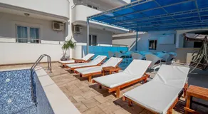 Bianca Apartments - Image 3