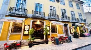 Rooms in Alfama, best location in Lisbon - Image 4