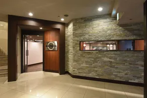 Alpico Plaza Hotel - Image 5