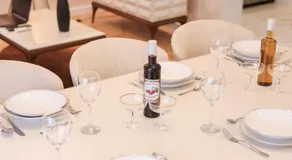 Oscar & Leo Apartments - Image 3