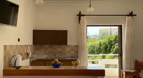Aeolos Apartments Kolymbari - Image 3