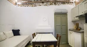 Ghermaniko Guesthouse - Image 4