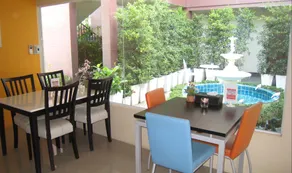 C2 Residence Hotel - Image 3