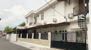 The LaWang Yogya Guesthouse - Image 5