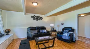 BV1-CASTLE VILLA-convenient n comfortable! - Image 5