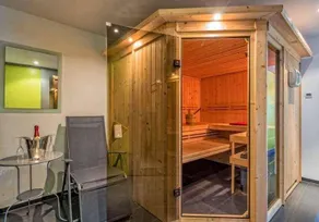 Fronwald: Sauna | Whirlpool | Kamin | eingezäunt - Image 4
