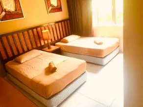 THREE ROOM APARTMENT WITH GARDEN VIEW - Image 2