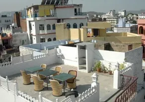 Udai Haveli Guest House - Image 4