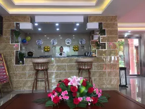 Lu Sen Hotel - Image 2