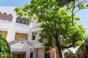 Casa con Piscina - Image 2
