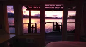 Seine Boat Inn - Image 2