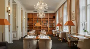 Ventana Hotel Prague - Image 3