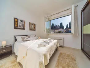 4B Apartments - Image 2