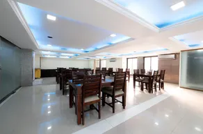 Hotel Manasi - Image 3