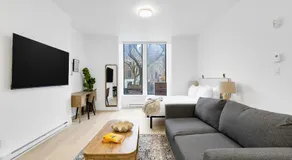 Le Mistral Modern Studios - Image 2