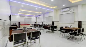 Ring View Hotels - Hebbal - Image 4