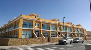 Vida Cotillo - No Stress Holidays - Image 4