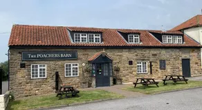 Poacher's Barn - Image 4
