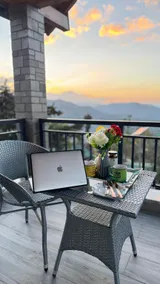 The Mountain Escape A Luxury Home Stay - Image 3