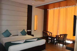 Hotel The Diamond - Image 4