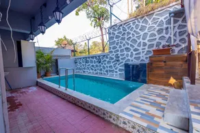 Lavender Hills - Image 4