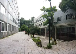 Linzhongyue Hotel - Image 5