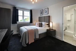 The Woden Boutique Hotel Walsall M6 J9 - Image 2