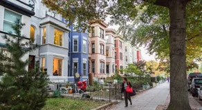 Charming 2BD1BA in Hip Area - Near Metro - Image 4